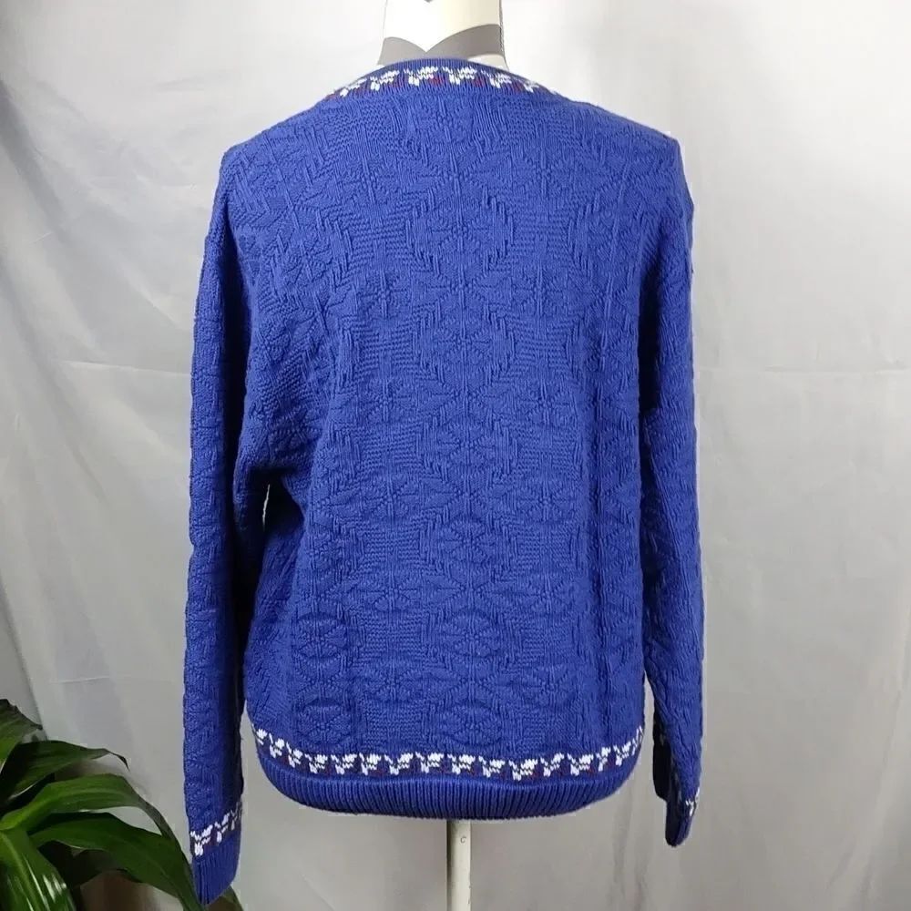 Cabela's Blue Sweater - Picture 5 of 8